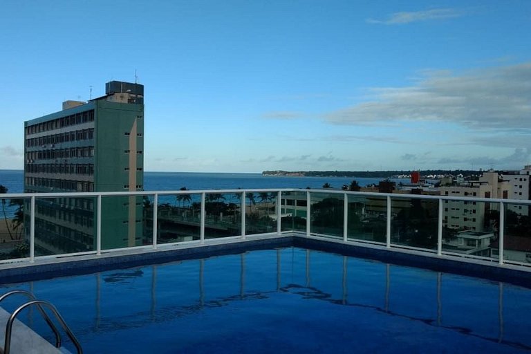 OCB604. Excelente no Cabo Branco. 50m. da praia.