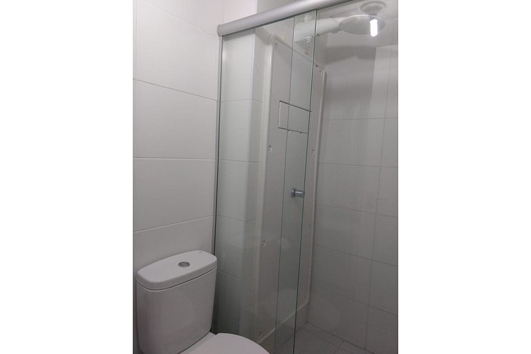 OCB406. 1 quarto. Até 5 pessoas. A só 50m da praia