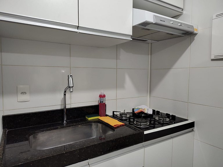OCB401. Funcional, até 5 pessoas. No Cabo Branco.