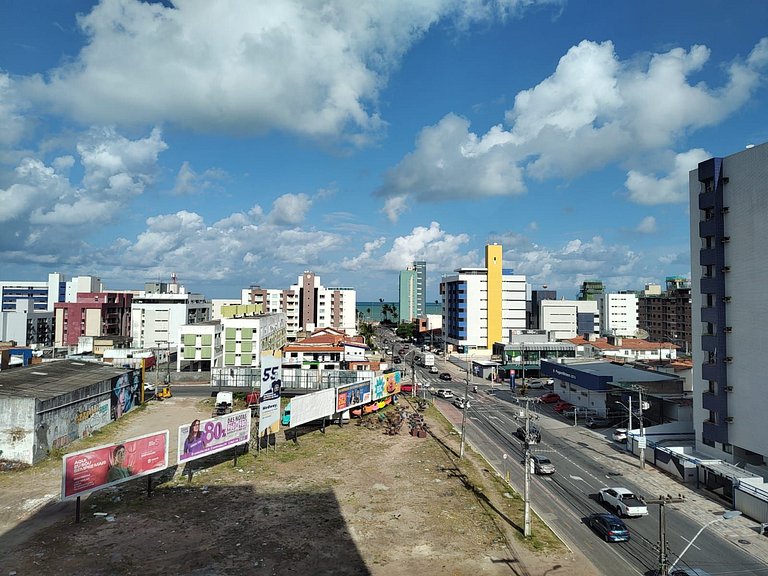 TOU502. A poucos metros da praia de Cabo Branco. 2Q 2 WC. By