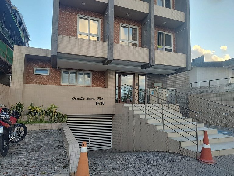 Paradise Beach Flat